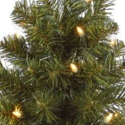 Vickerman Pre-Lit Artificial Christmas Tree (22003) -Light Bulbs Shop 22003Miscmd