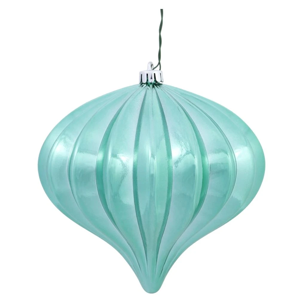 Vickerman Christmas Tree Ornament (3 Pack) (387009) 3 Vickerman Christmas Tree Ornament (3 Pack) (387009)