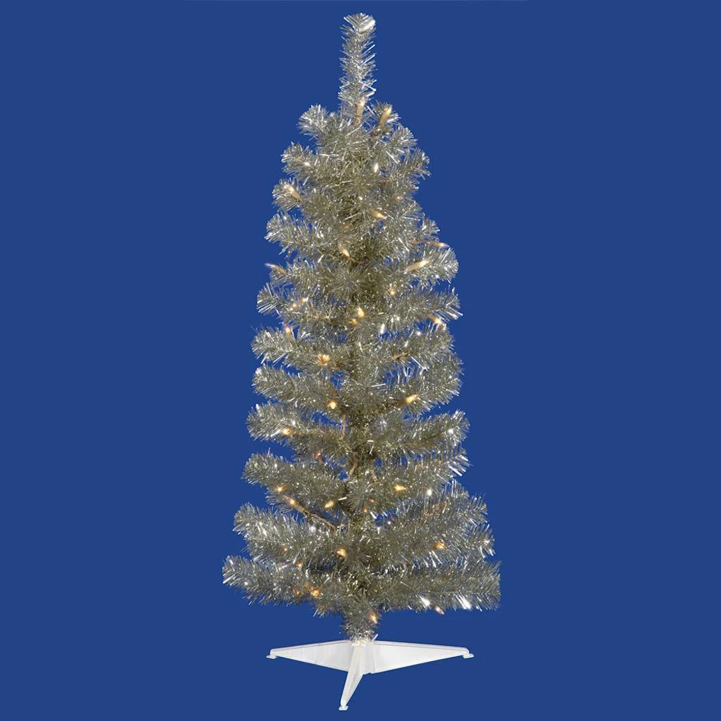 Vickerman Prelit Christmas Tree (424162) 3 Vickerman Prelit Christmas Tree (424162)