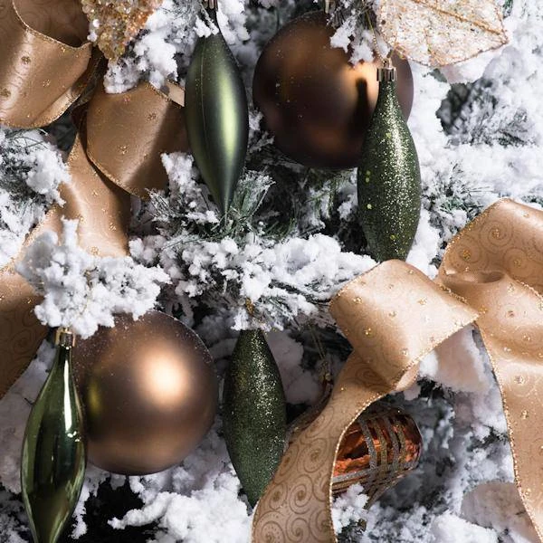 Vickerman Christmas Ornament (8 Pack) (480335) 6 Vickerman Christmas Ornament (8 Pack) (480335) - Image 4