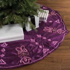 Vickerman Christmas Tree Skirt (505564) -Light Bulbs Shop 5055645md
