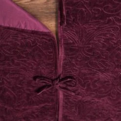 Vickerman Christmas Tree Skirt (505625) -Light Bulbs Shop 505625add2md