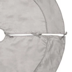 Vickerman Christmas Tree Skirt (618332) 8 Vickerman Christmas Tree Skirt (618332) -Light Bulbs Shop 6183322md