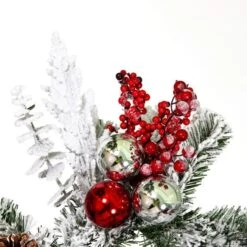 Vickerman Artificial Unlit Christmas Garland (675694) -Light Bulbs Shop 67594closemd