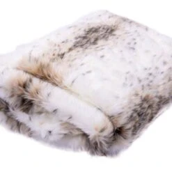 Vickerman Christmas Tree Skirt (686492) 12 Vickerman Christmas Tree Skirt (686492) -Light Bulbs Shop 686492foldmd